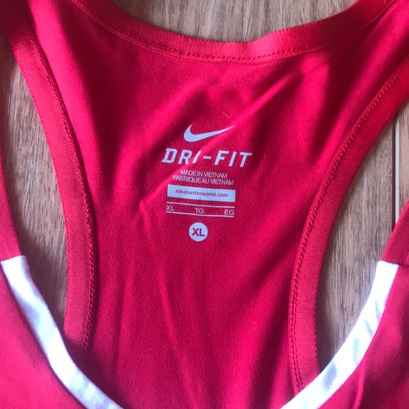 Woman’s size XL Red Racerback Tank Top NWT - Picture 2 of 4